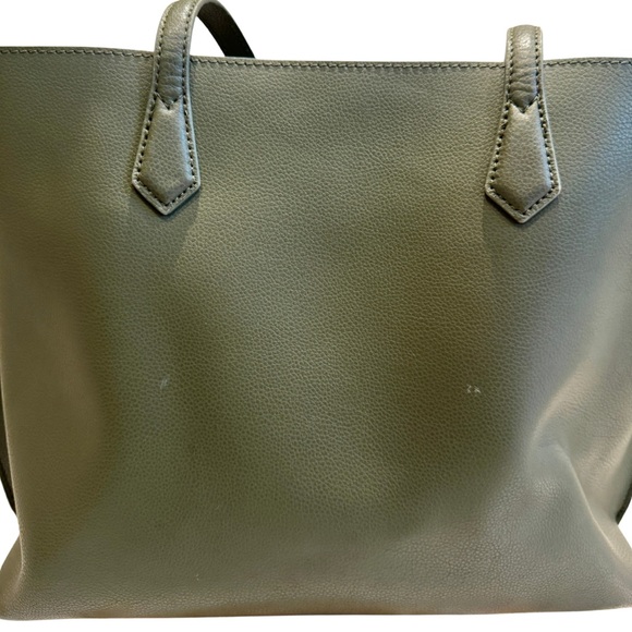 Quince Italian Leather Triple Compartment Shopper Tote | Olive Green - Picture 16 of 16
